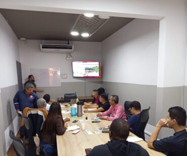 Seminarios,  charlas, capacitaciones y talleres de ventas.