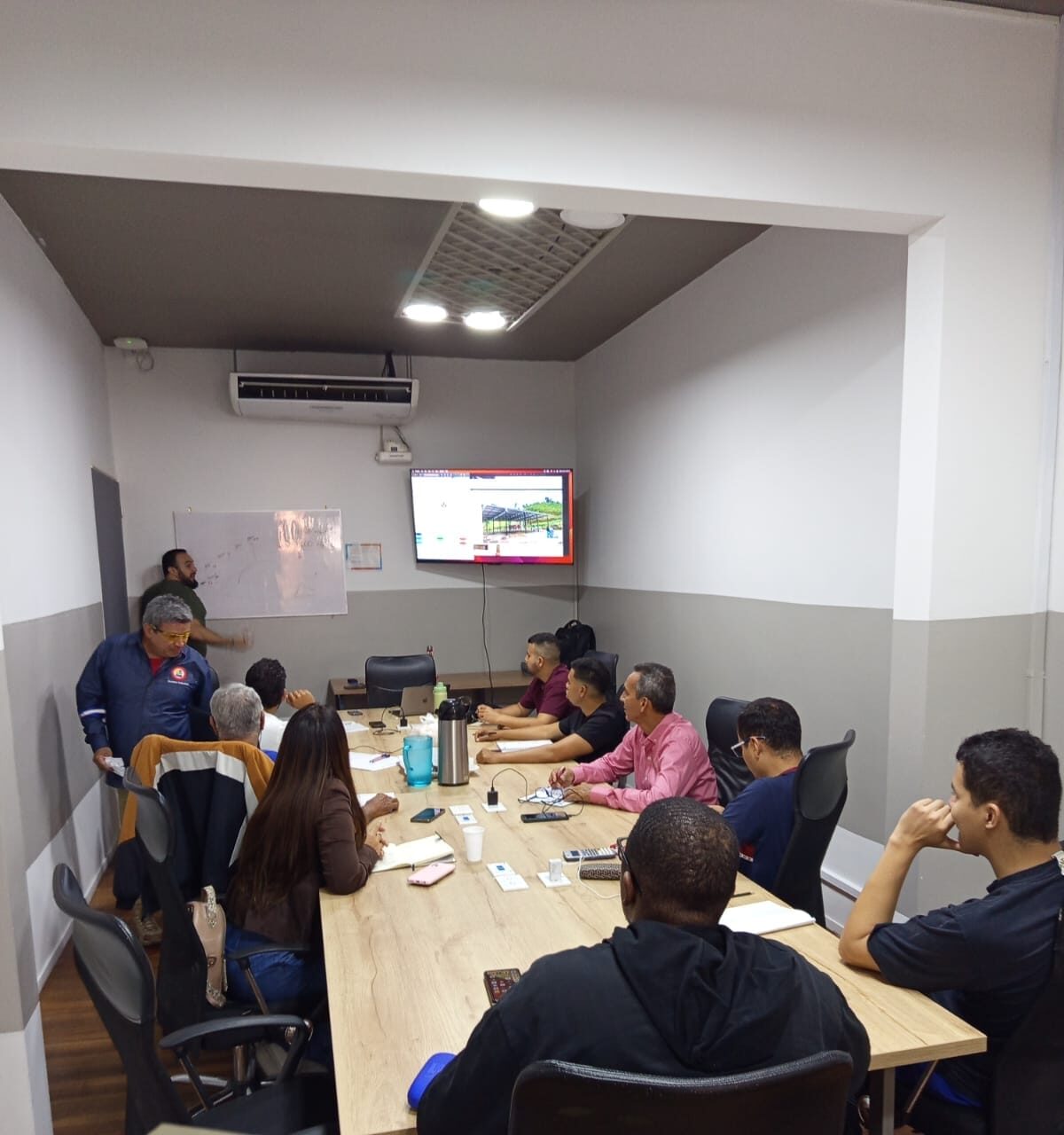 Seminarios,  charlas, capacitaciones y talleres de ventas.